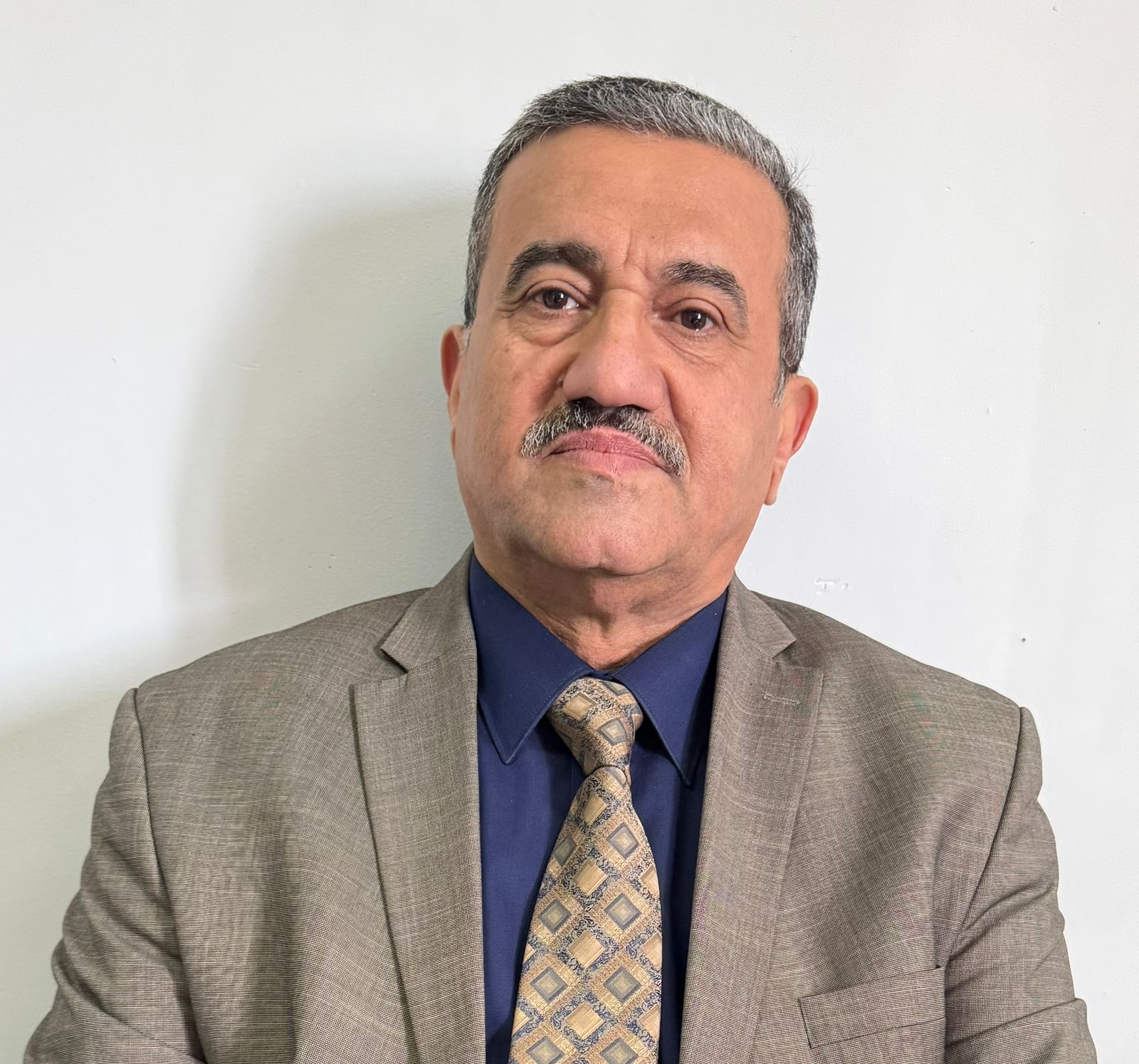 ترقية الى مرتبة الأستاذية